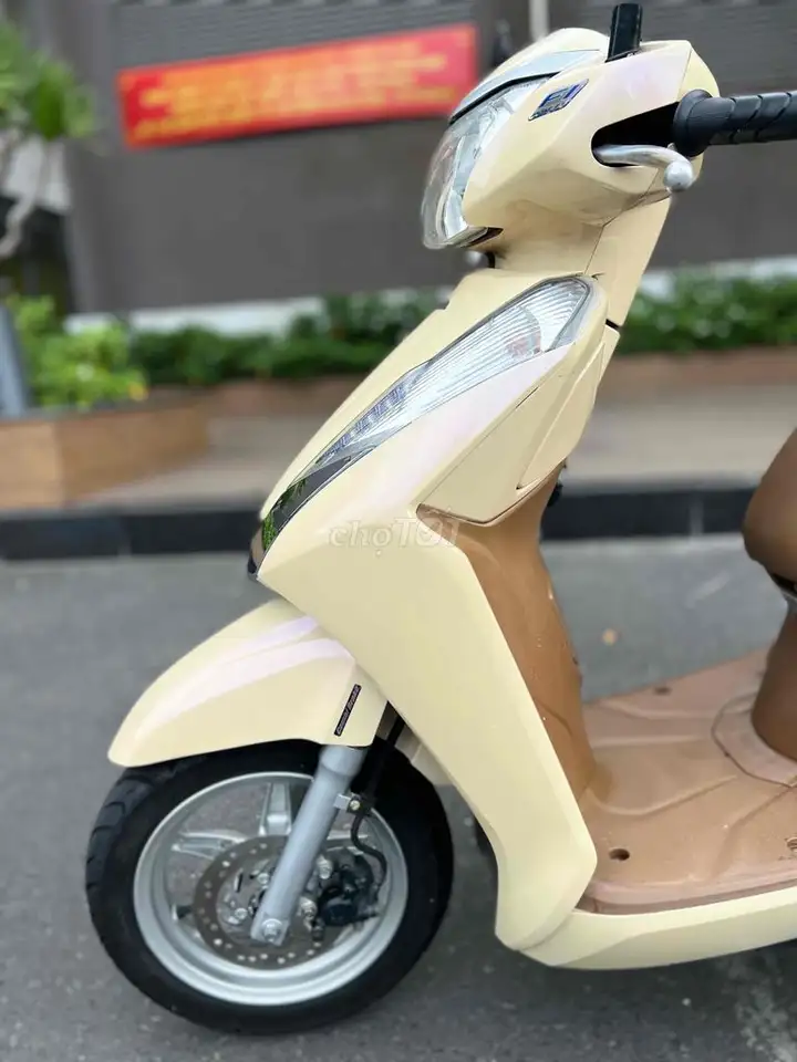 Honda Lead 125cc 2015. ГАРАНТИЯ 12 МЕС. ИДЕАЛЬНОЕ СОСТОЯНИЕ
