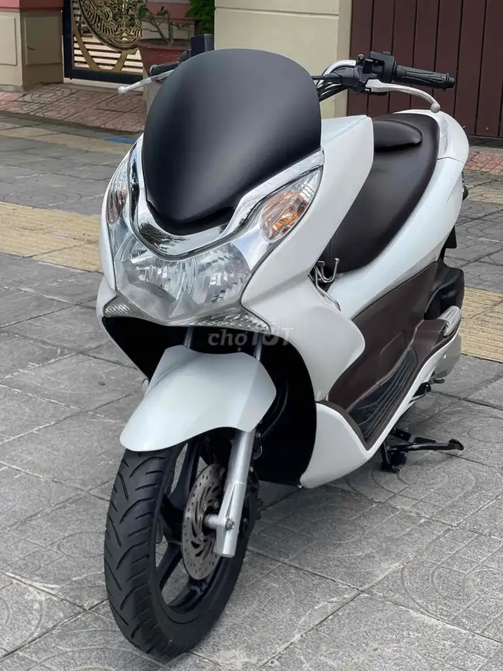 Honda PCX 2011 белый