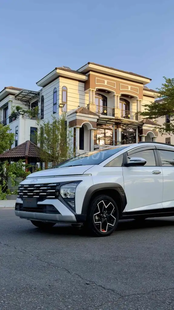 Hyundai Stargazer X 2024 Белый 50 000 км