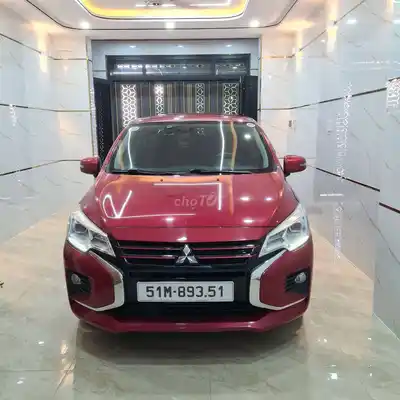Mitsubishi Attrage CVT Premium автоматическая без дефектов