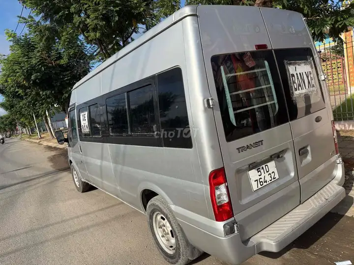 Ford Transit грузовой фургон 950 кг, серебристый, 2013 г.в.