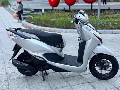 HONDA LEAD 4VAL 2022 серебристый