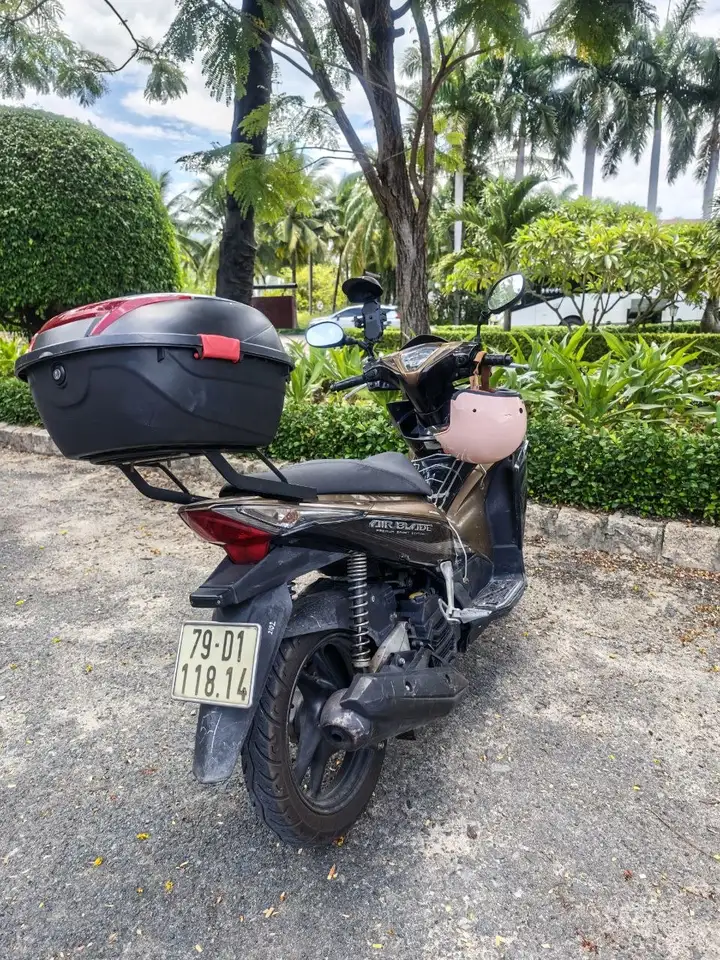 Honda Air Blade 110i (2012 год)