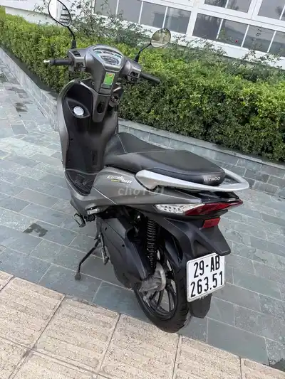 Скутер Kymco Candy Hermosa 50cc 2024 серый 4000 км