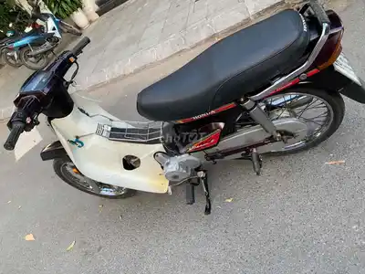 Honda Dream II Тайланд 100cc коричневый