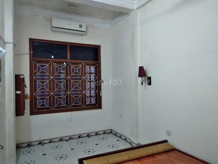 Cho thuê nhà riêng 45m2 x 4 tầng ngõ 3 Thái Hà, Đống Đa