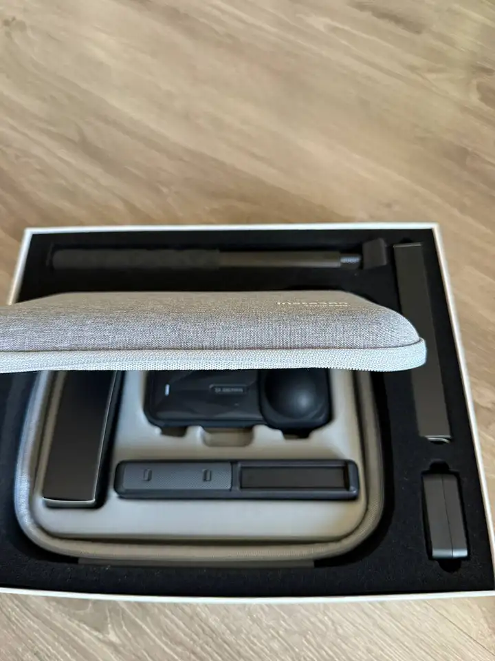 Insta360 x5