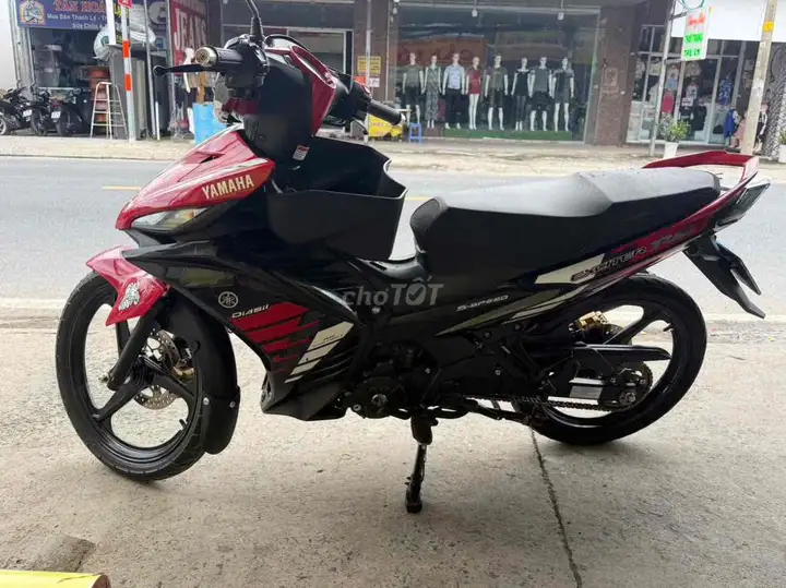Yamaha Exciter 135 2014 Красно-черный