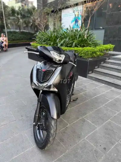 Honda SH матовый черный