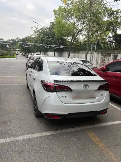 Toyota Vios G 2024 Белый автомат 40000 км