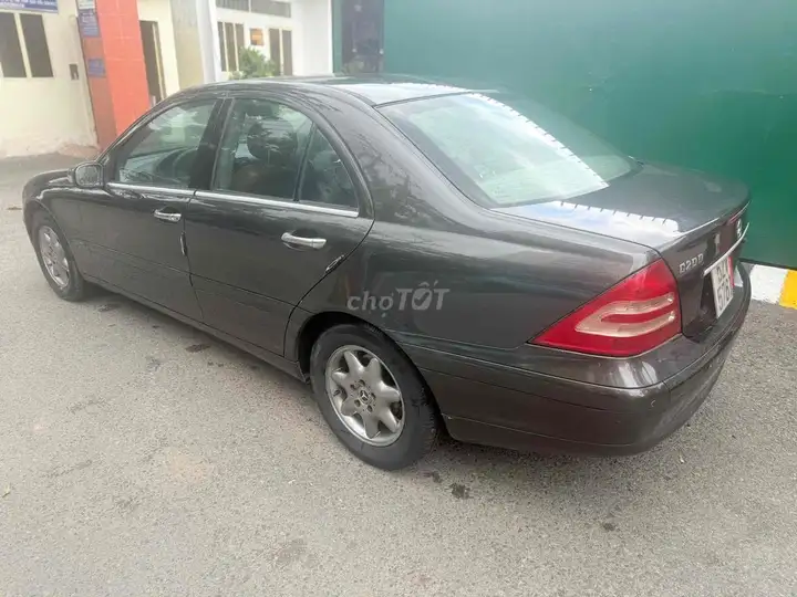 Mercedes-Benz C180 2002 Импорт Автомат Серый