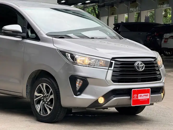 Toyota Innova 2.0E МКПП 2023