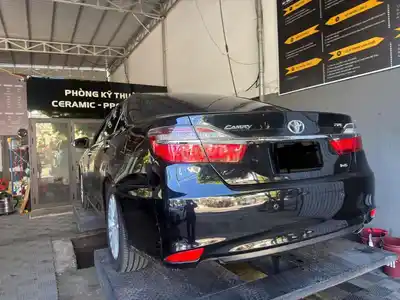 Toyota Camry, 5 мест, автоматическая коробка, черная