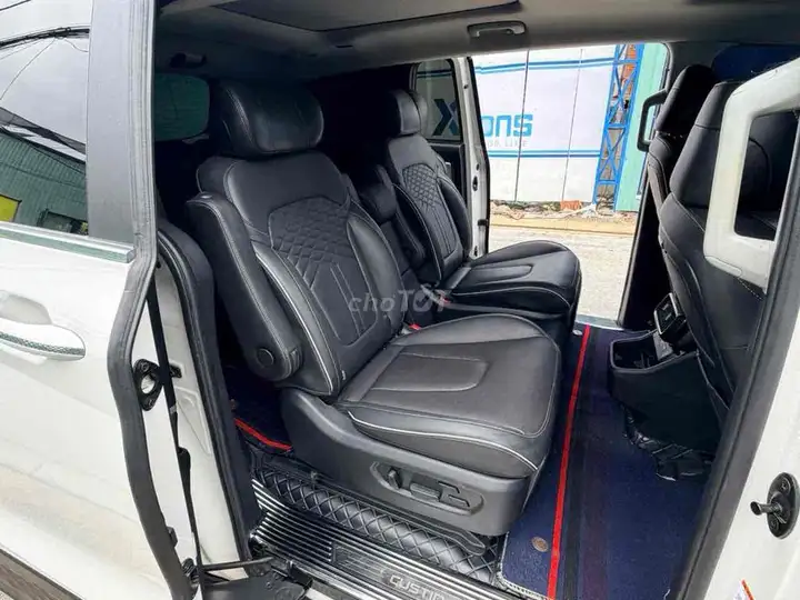 Hyundai Custin 1.5AT 2023 Белый Автомат 61000 км