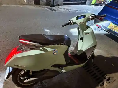 Электрический скутер VinFast Vento ABS бирюзовый