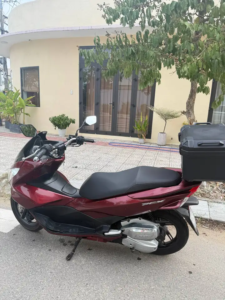 Honda PCX (2 поколение, 2014г), 125cc
