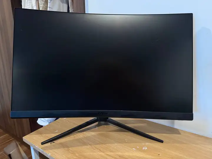 Монитор MSI G32CQ4 E2