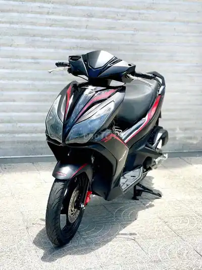 Honda Air Blade 2015, черный, юбилейная версия