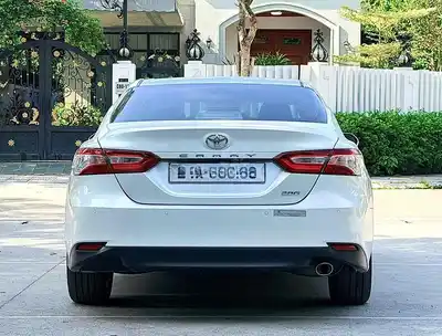 Toyota Camry 2.0G 2019 г.в., импорт
