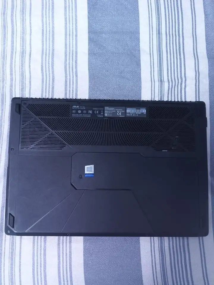 Ноутбук Asus FX63V игровой