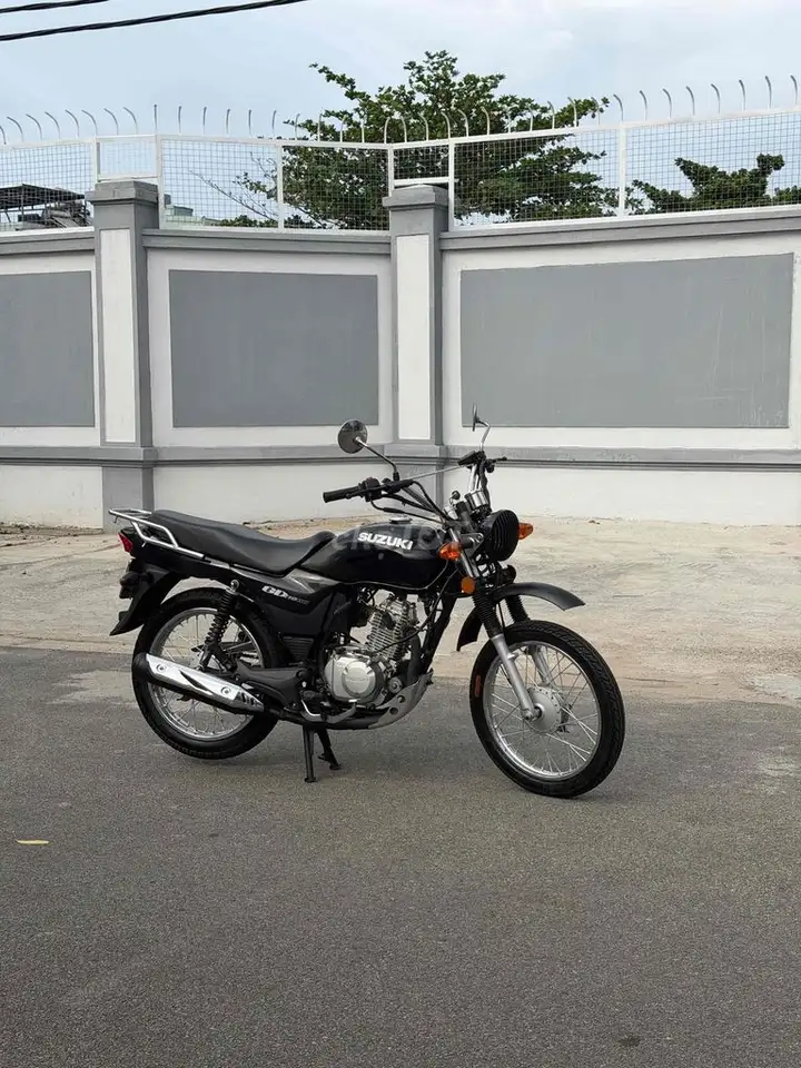 Suzuki GD 2024 черный
