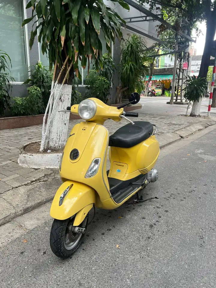 Vespa LX 150