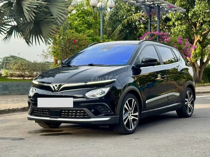 VinFast VF e34 2022 — батарея Пинь Тьен Фонг — бесплатная зарядка KGH