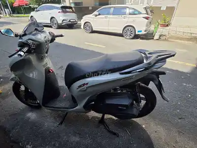Honda SH350i 2022 Серый черный 57.000 км