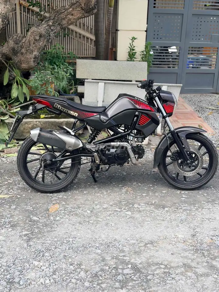 Kymco Kpipe 50cc 2022 черный 13.000 км