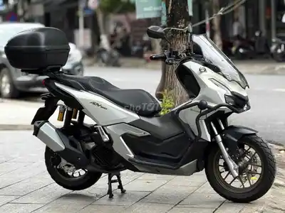 ADV 160cc 2025, белый, 7000 км, Smartkey, ABS, красивый как новый
