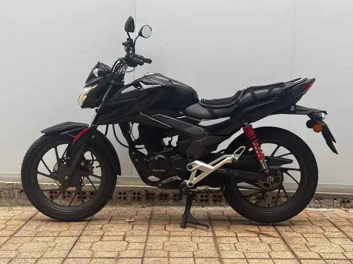 Honda CBF125R