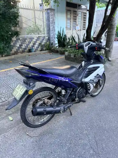 Yamaha Exciter 135cc бело-фиолетовый