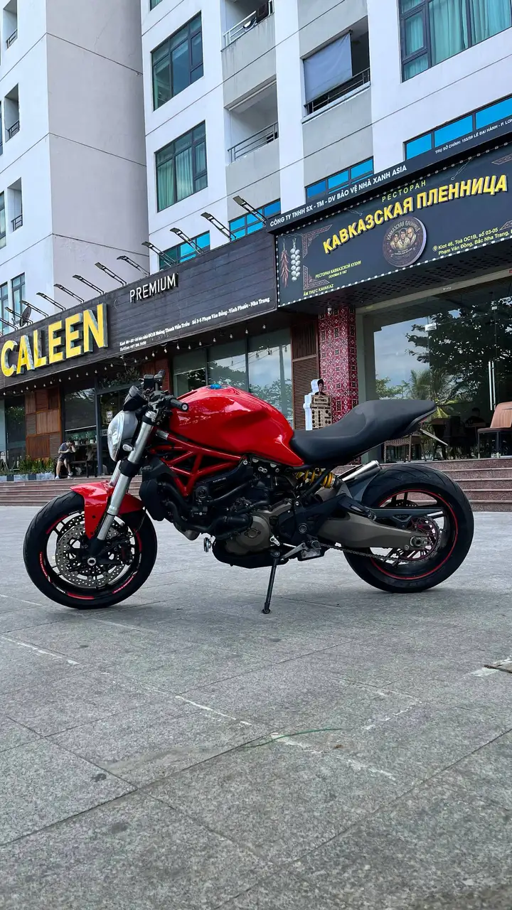 Ducati Monster 821