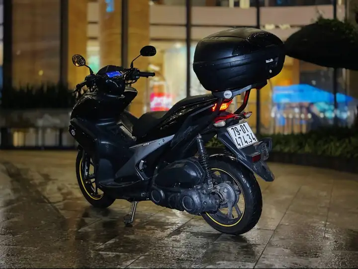 Yamaha NVX 2017