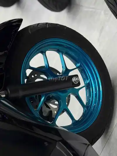 Honda Lead 125 4val черного цвета