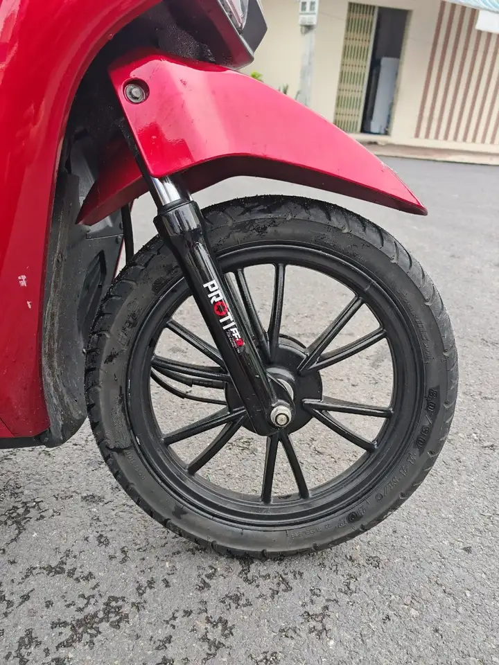 Kymco Hermosa 2023
