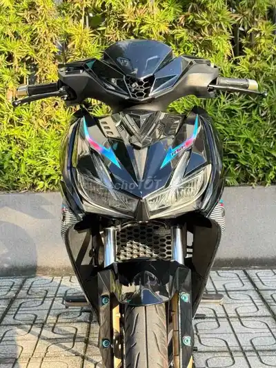 Мотоцикл Honda Winner X V2 2020 Глянцевый черный МКПП