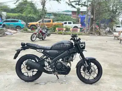 Yamaha XSR155 2021 11.000 км матовый черный