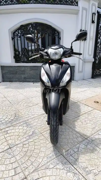 Honda Vision FI Позднего года выпуска Отличное родное состояние Отличный мотор