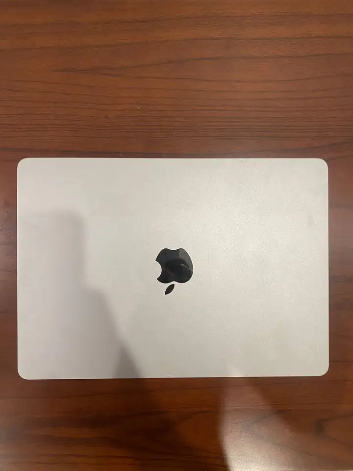 MacBook Air 13 M2 8/512 ГБ