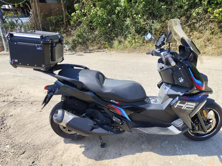 BMW C400X LP Race