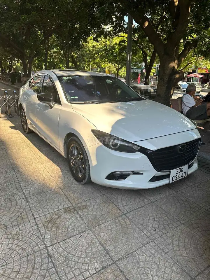 Mazda 3 2018 Белый 105386 км