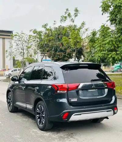 Mitsubishi Outlander 2.0 Premium 2021