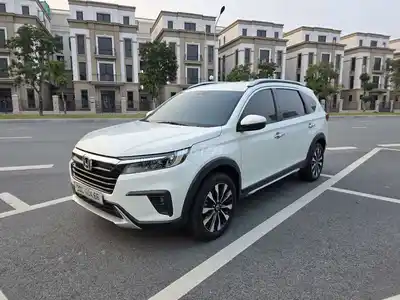 Honda BR-V L 1.5AT 2024 Белый Автомат