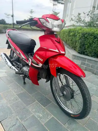 Yamaha Sirius 2011 Красный
