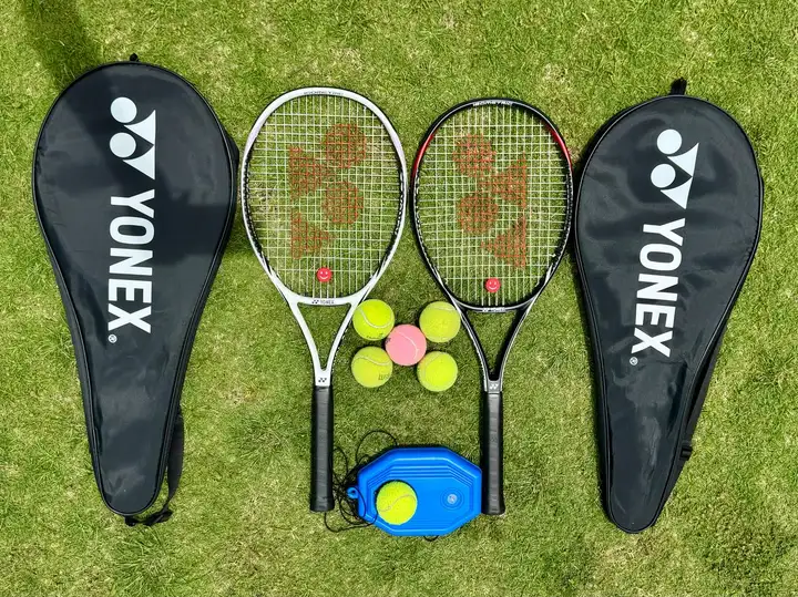Комплект для большого тенниса Yonex