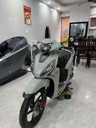 Honda Vision 2023 спортивная крупные колеса серый цемент
