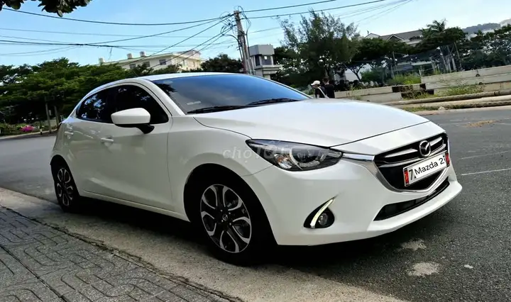 Mazda 2 Hatchback, состояние тигра, пробег 38 000 км
