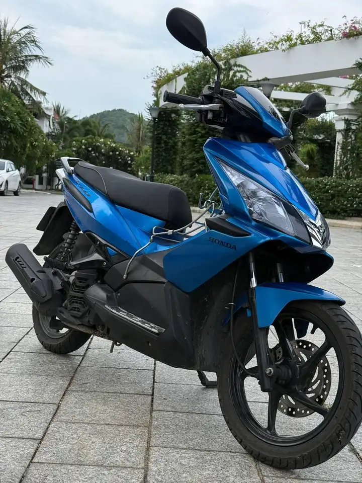 Honda AIRBLADE