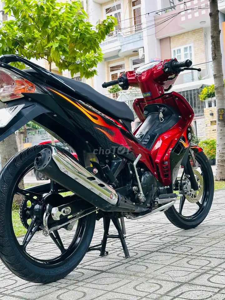 Yamaha Exciter 1S94 красно-черный